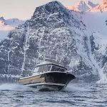 Lyngen Experience Jaktstuga *