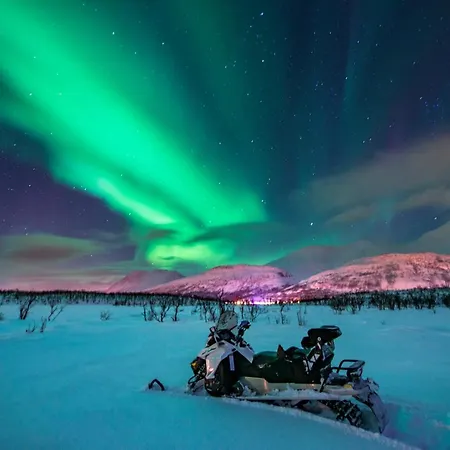 Alojamento de Turismo Selvagem Lyngen Experience Nord-Lenangen