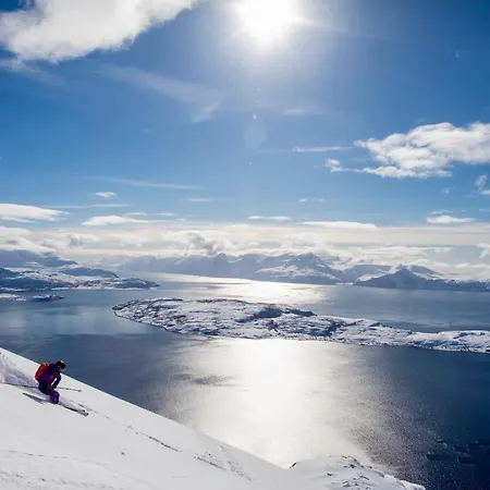 ロッジ Lyngen Experience Nord-Lenangen